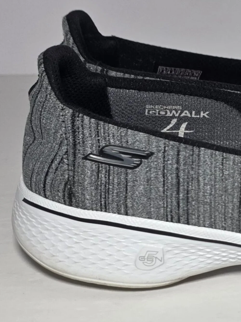 Skechers Goga Max Womens Gray Casual Slipon Shoes Size 7.5